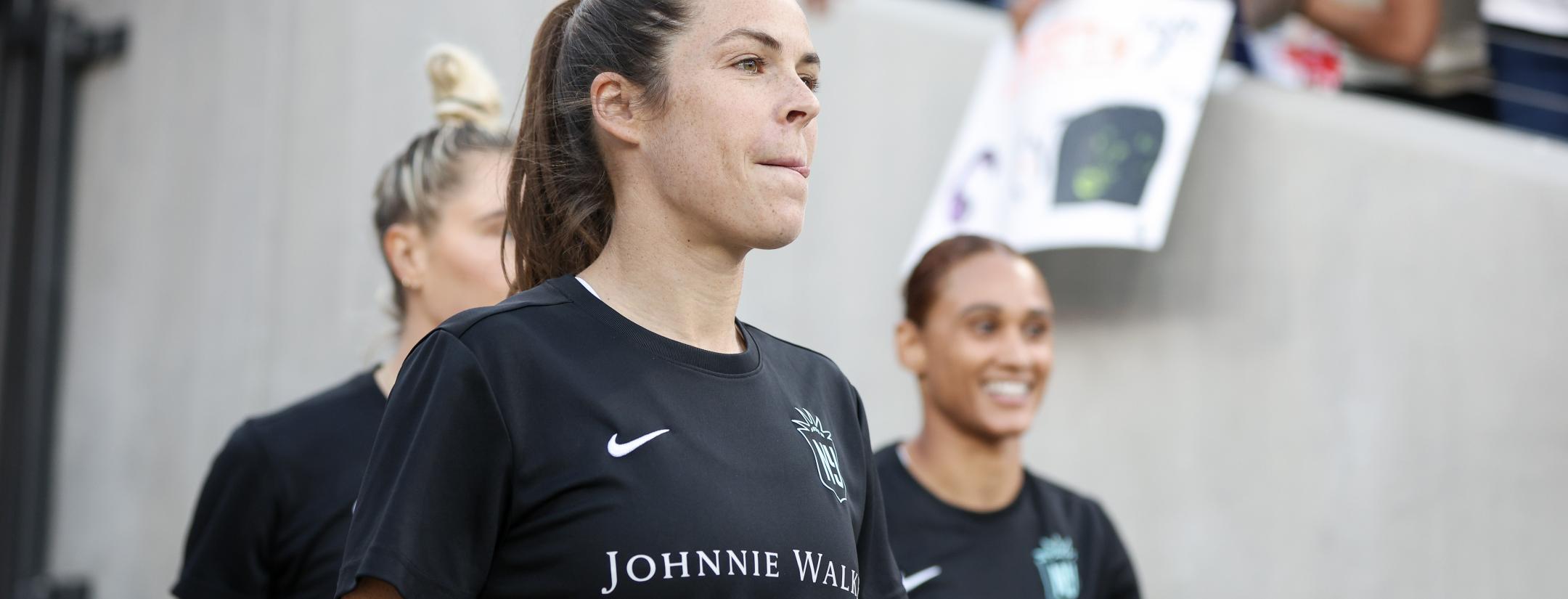 Kelley O'Hara training dummy video