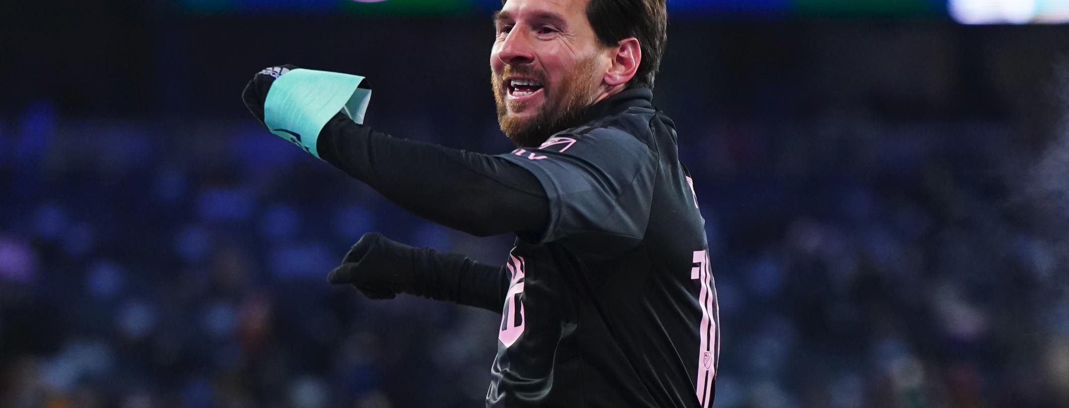 Messi goal vs Sporting KC