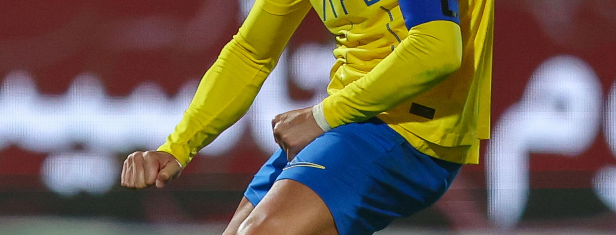 Ronaldo gesture toward fans