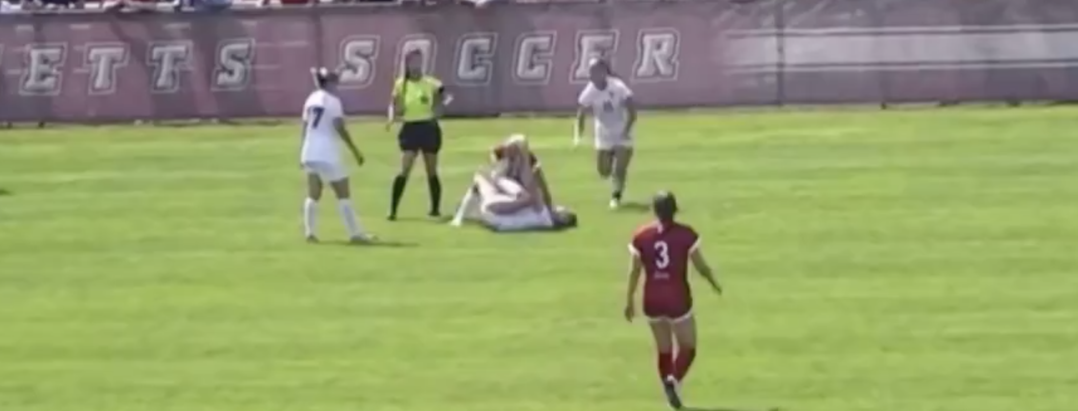 Rutgers UMass soccer fight