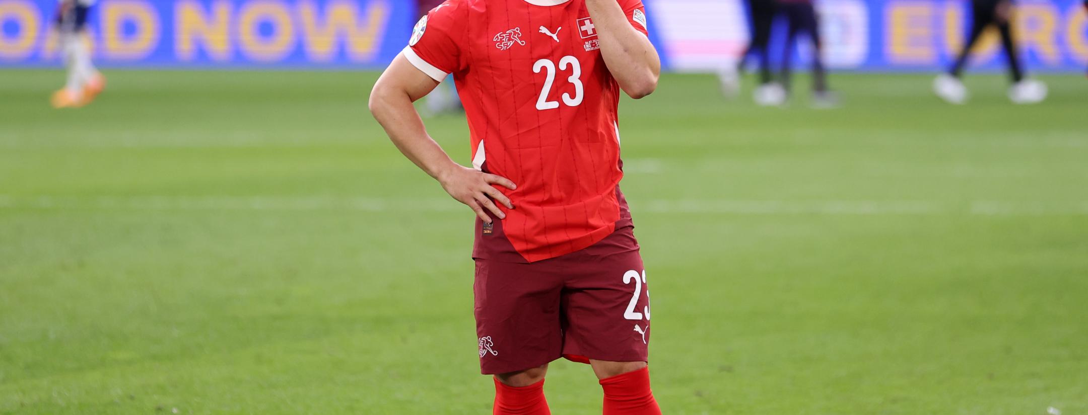 Shaqiri Olimpico vs England