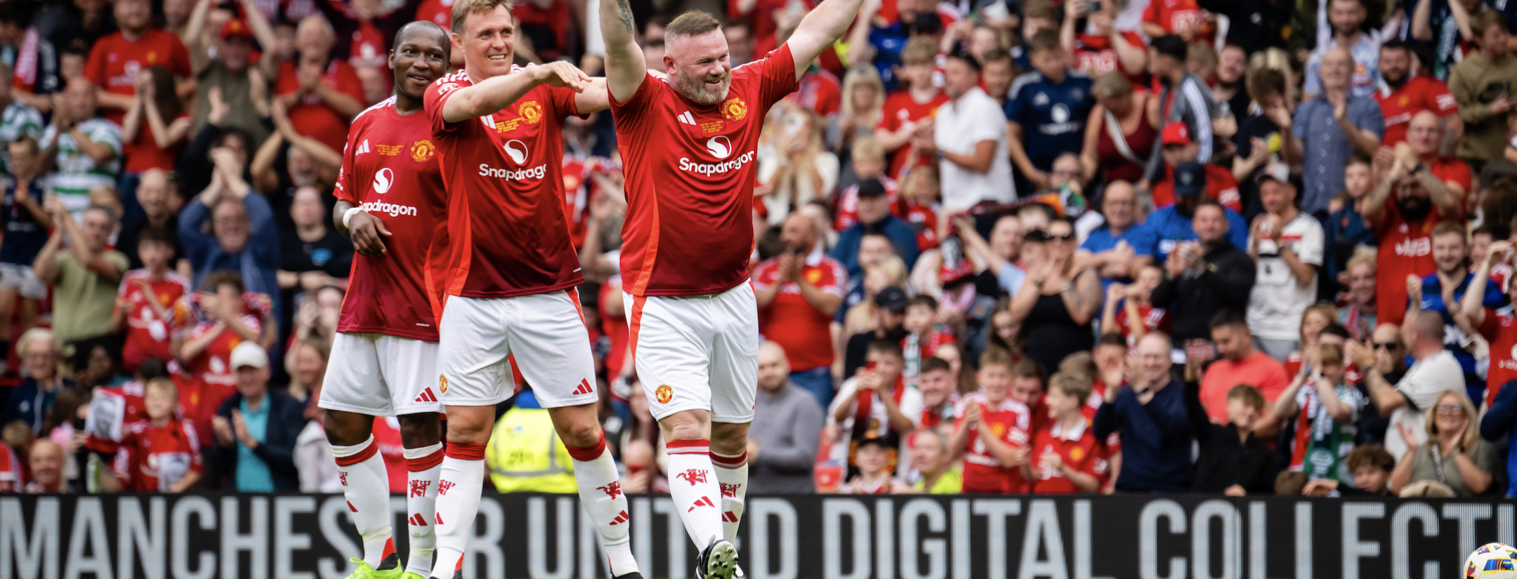 Rooney free kick vs Celtic