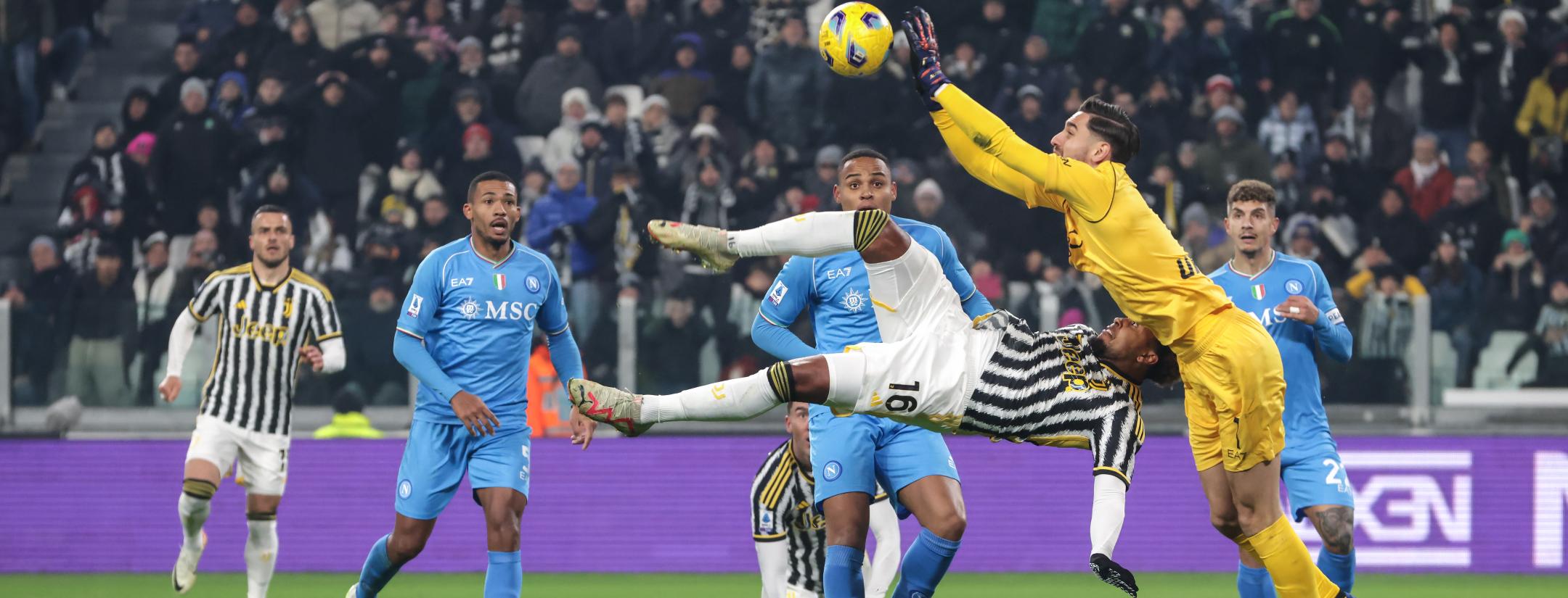 McKennie bicycle kick vs Napoli