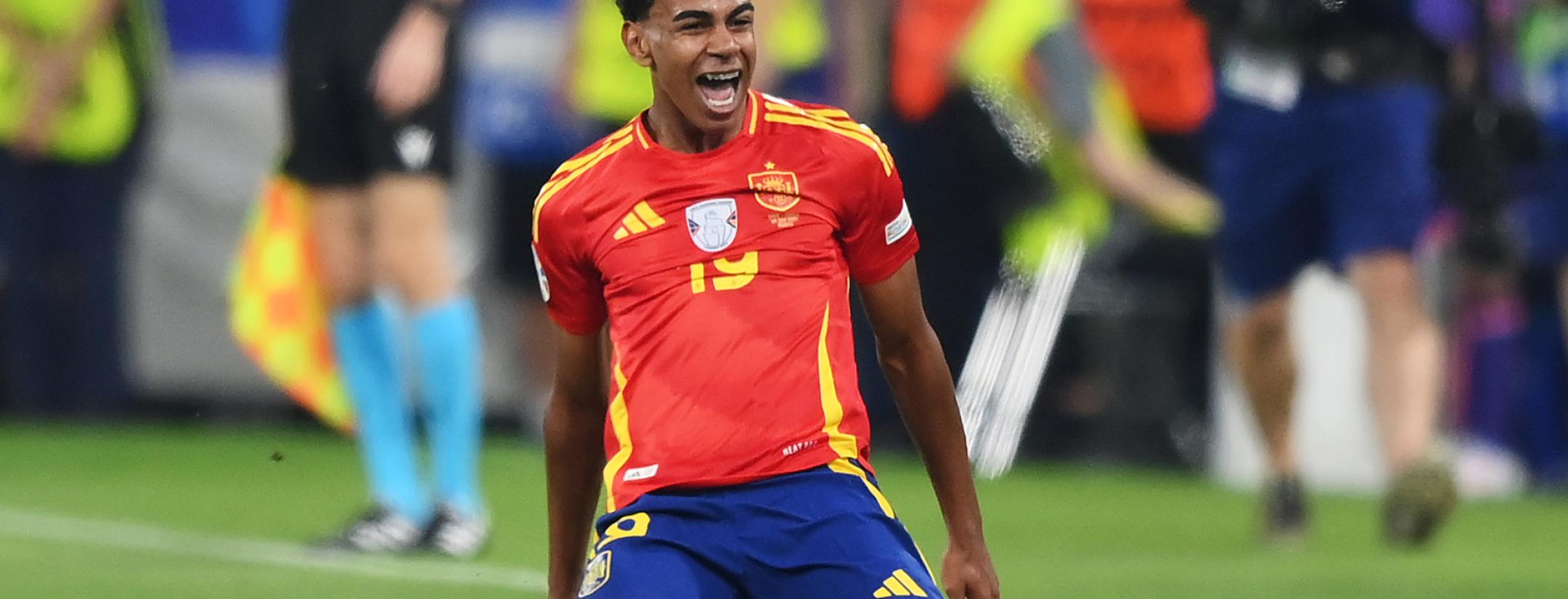 Lamine Yamal goal vs France