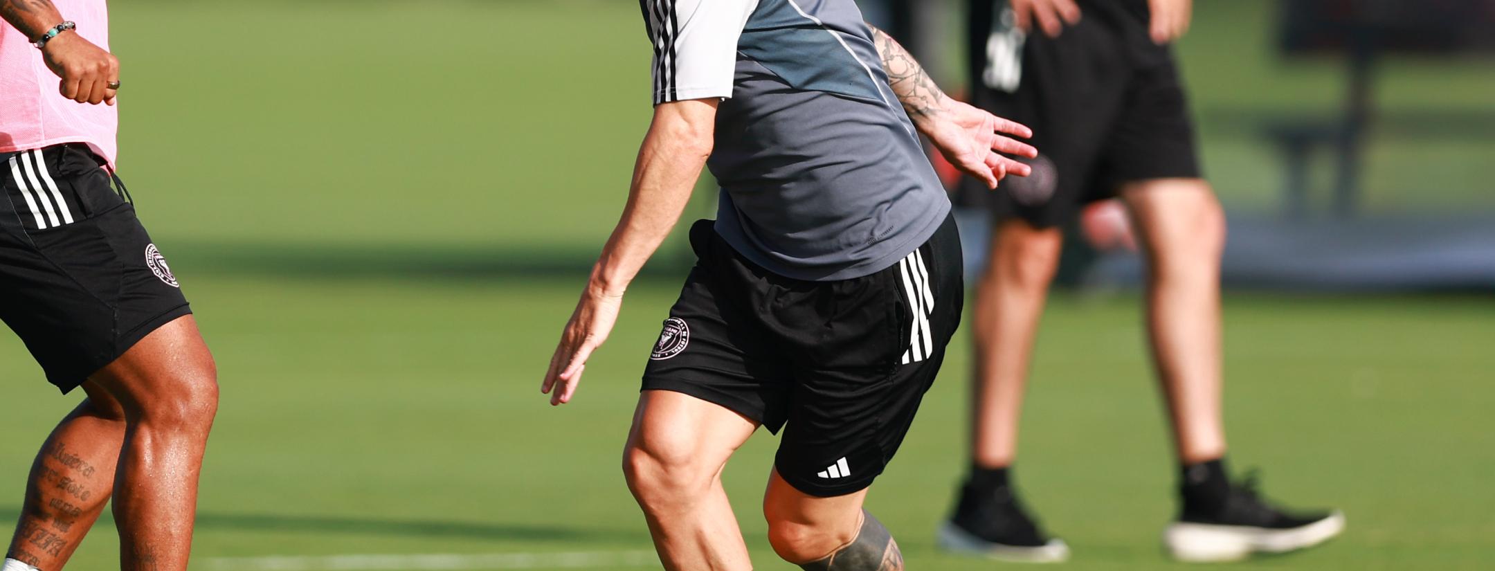 Lionel Messi injury during training