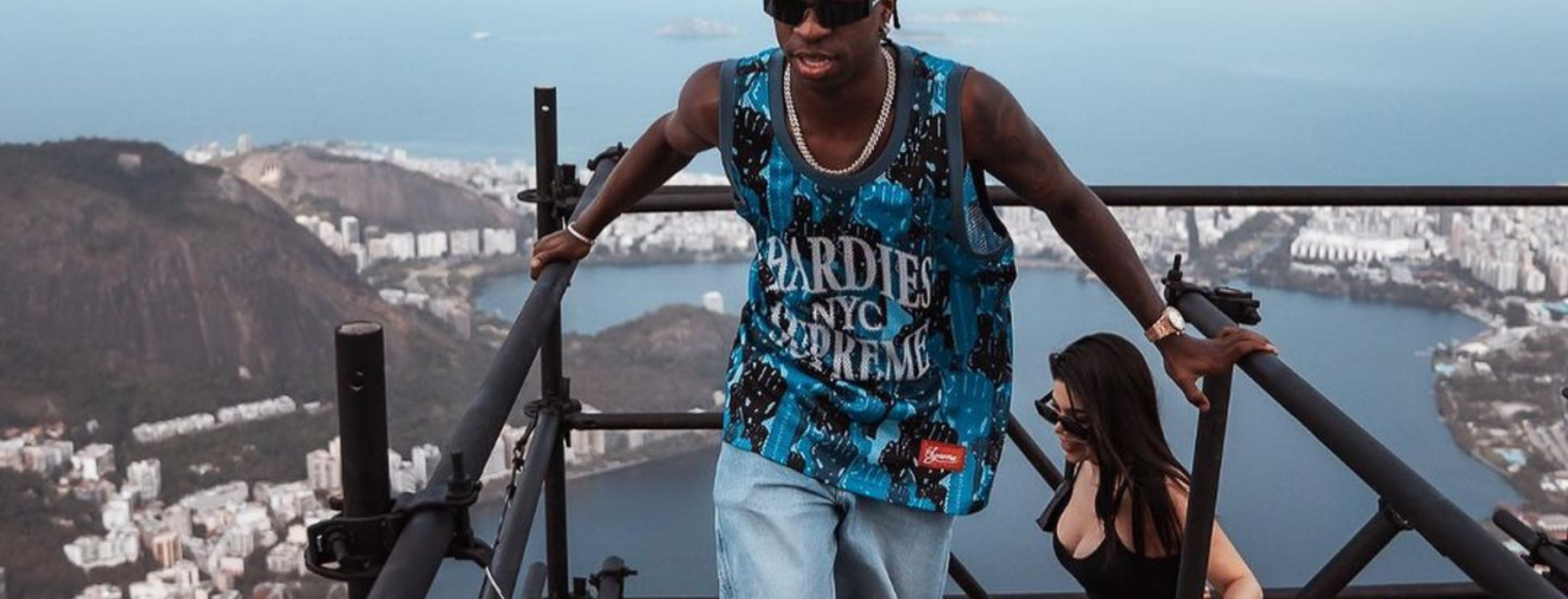 Vini Jr's girlfriend