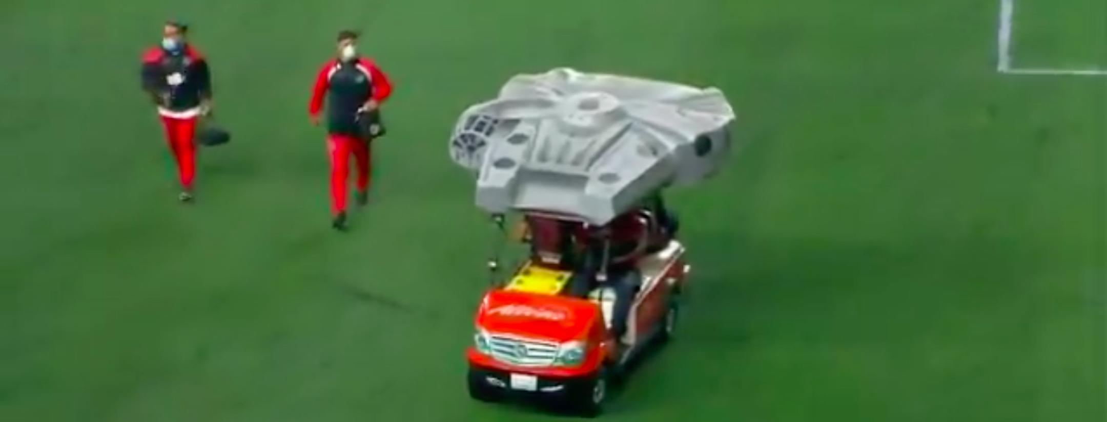 Xolos Millennium Falcon cart