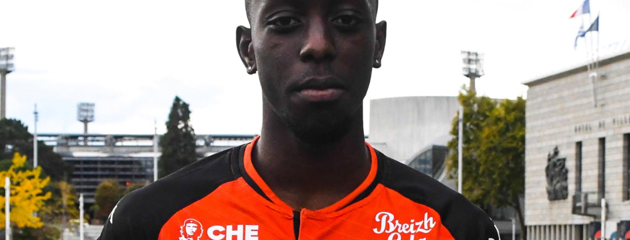 Yoane Wissa acid attack