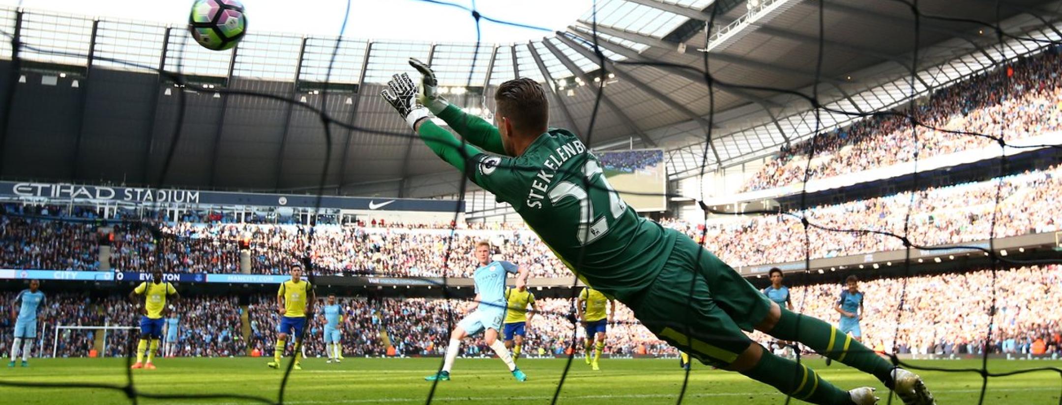 De Bruyne misses penalty against Everton.