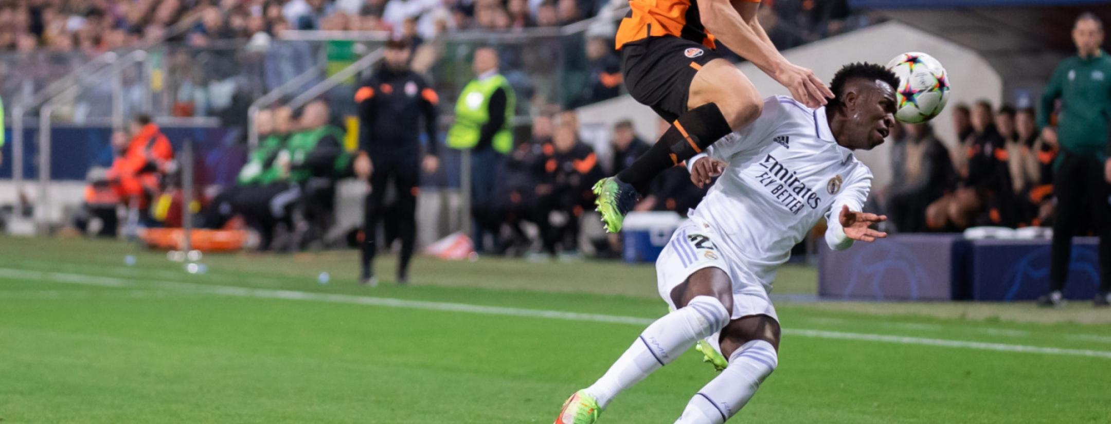 Vini Jr is fouled again