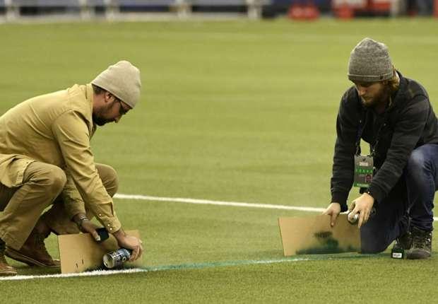 Montreal's 18-yard box Montreal's 18-yard box