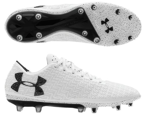 Best Gifts For Soccer Players - Under Armour Clutchfit Force 3.0 Cleats