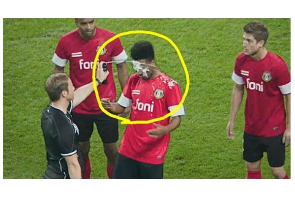 Ref sprays soccer player in the face with vanishing spray