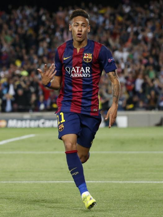 Neymar scores Barca's third.