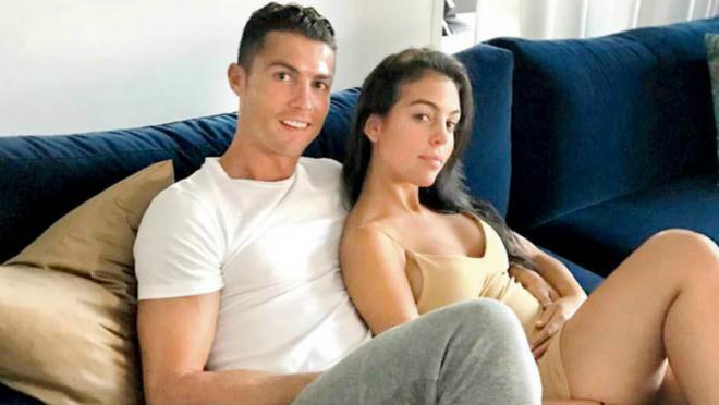 Cristiano Ronaldo with pregnant girlfriend Georgina Rodriguez