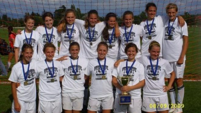 10 Things Every Soccer Girl Remembers