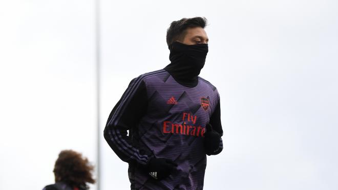 Mesut Ozil Arsenal blogger