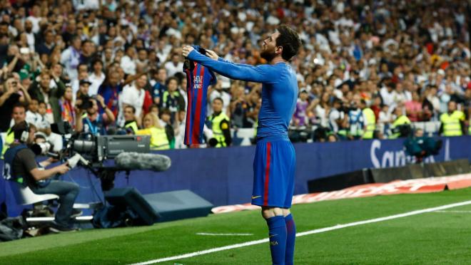 Lionel Messi jersey celebration