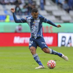 Goles de tiro libre de Luis Chávez