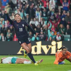 Emma Sears hat trick