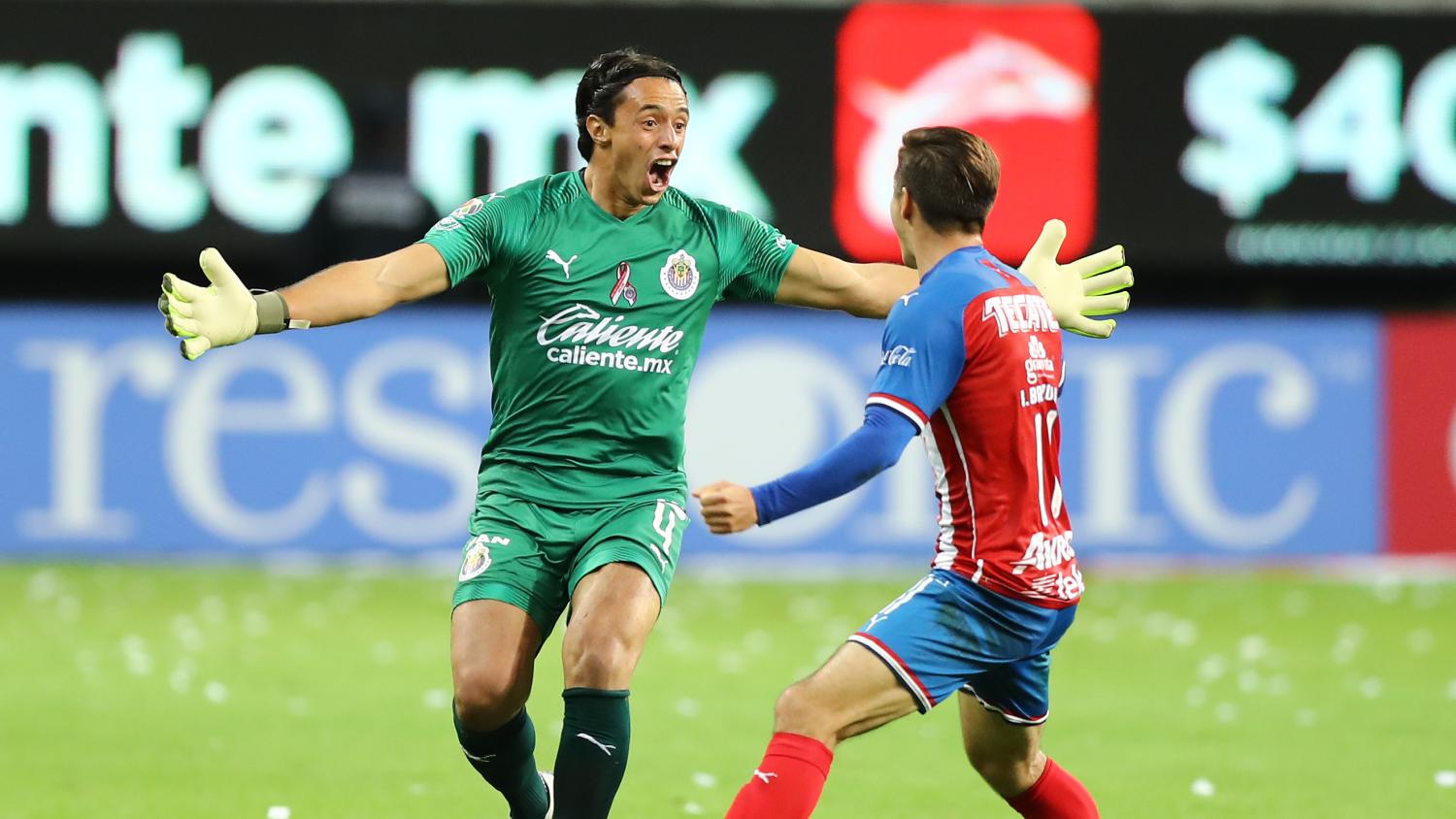 Chivas goalkeeper jersey clearance