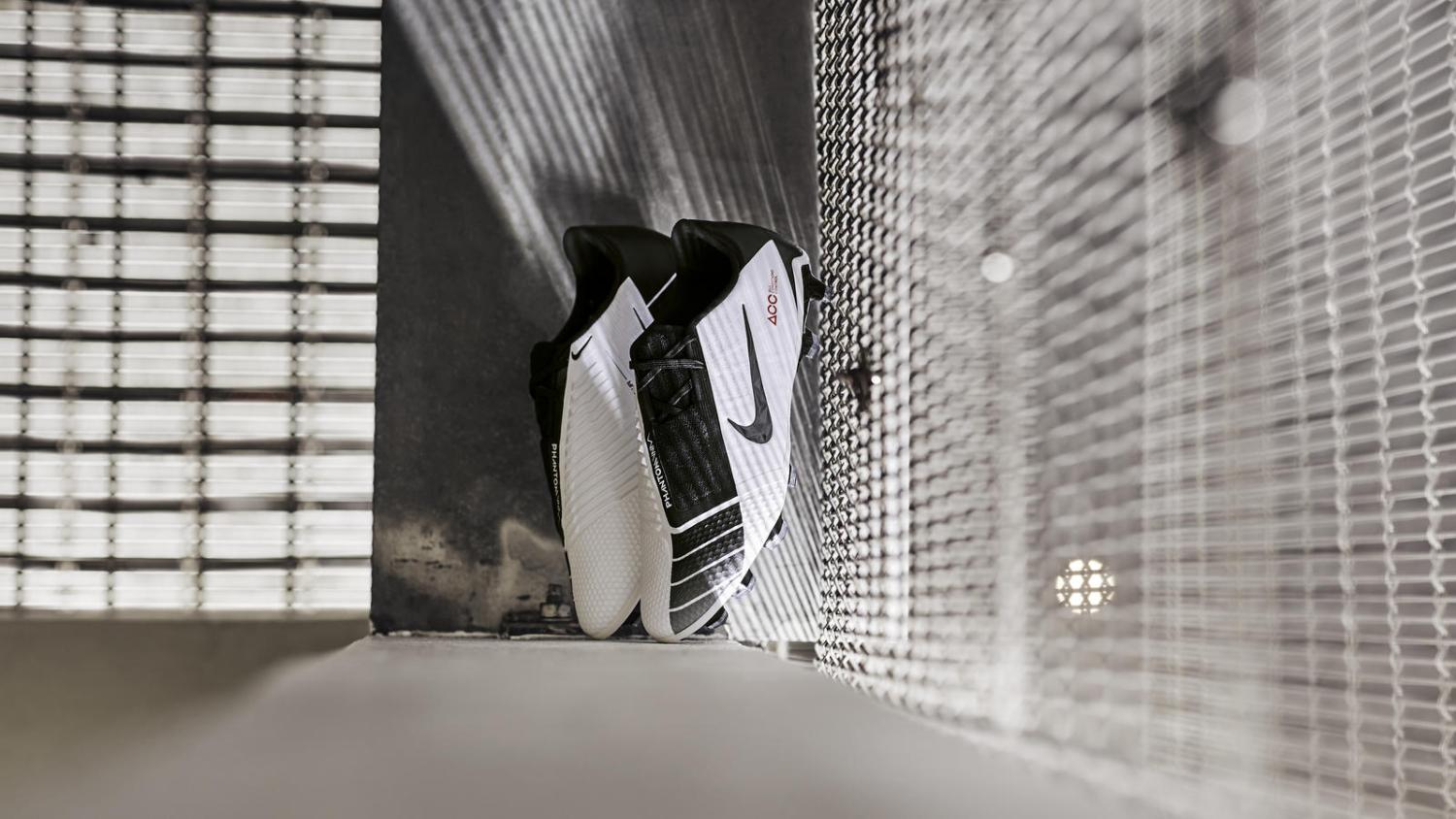 Nike total 90 online strike