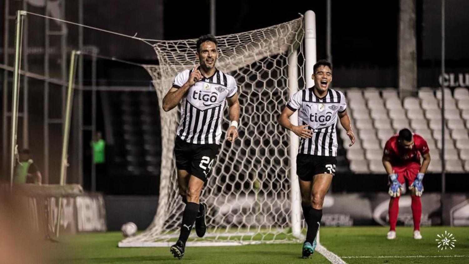 Roque Santa Cruz Still Paraguay's Top Poacher Ahead Of Copa America