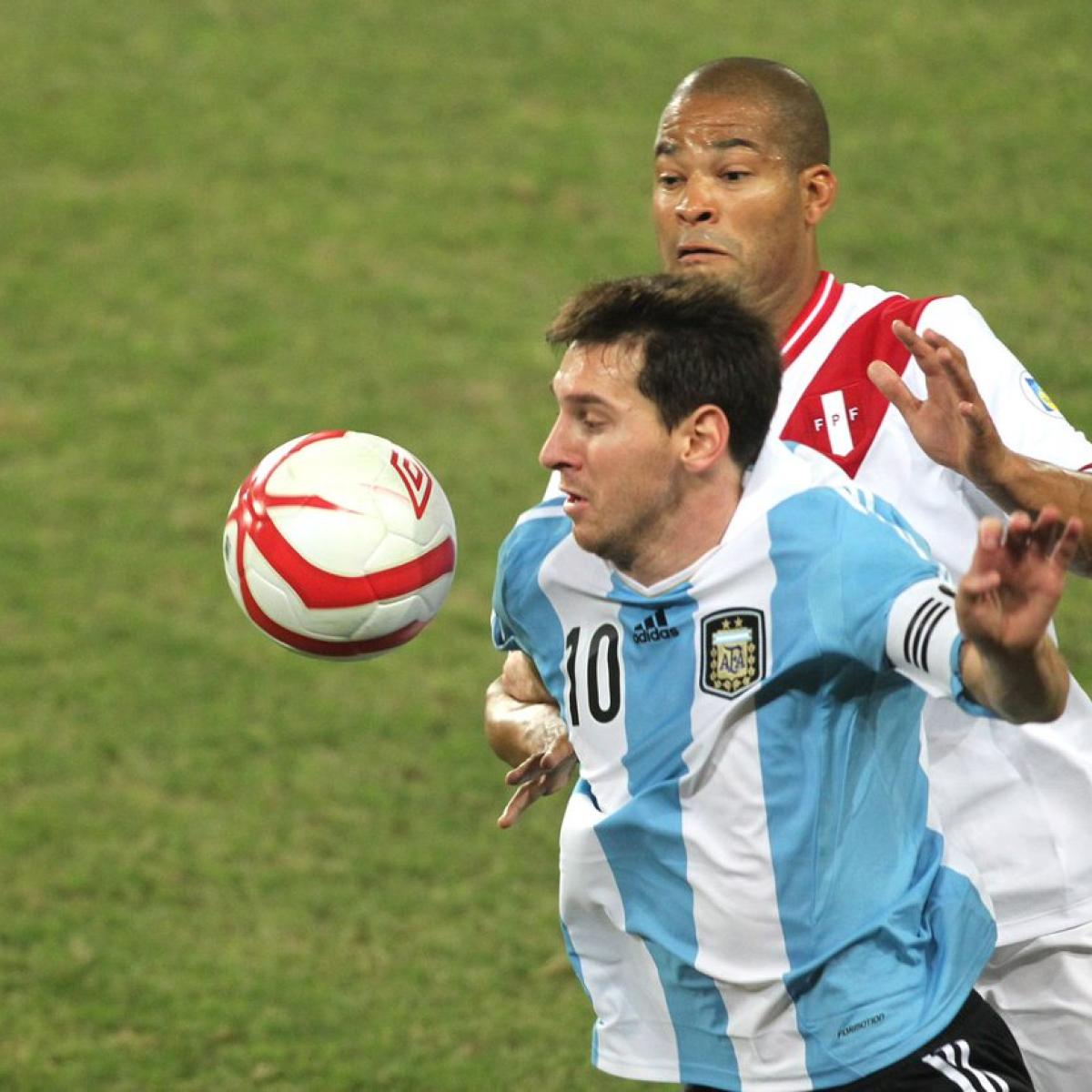 Lionel Messi vs. Peru