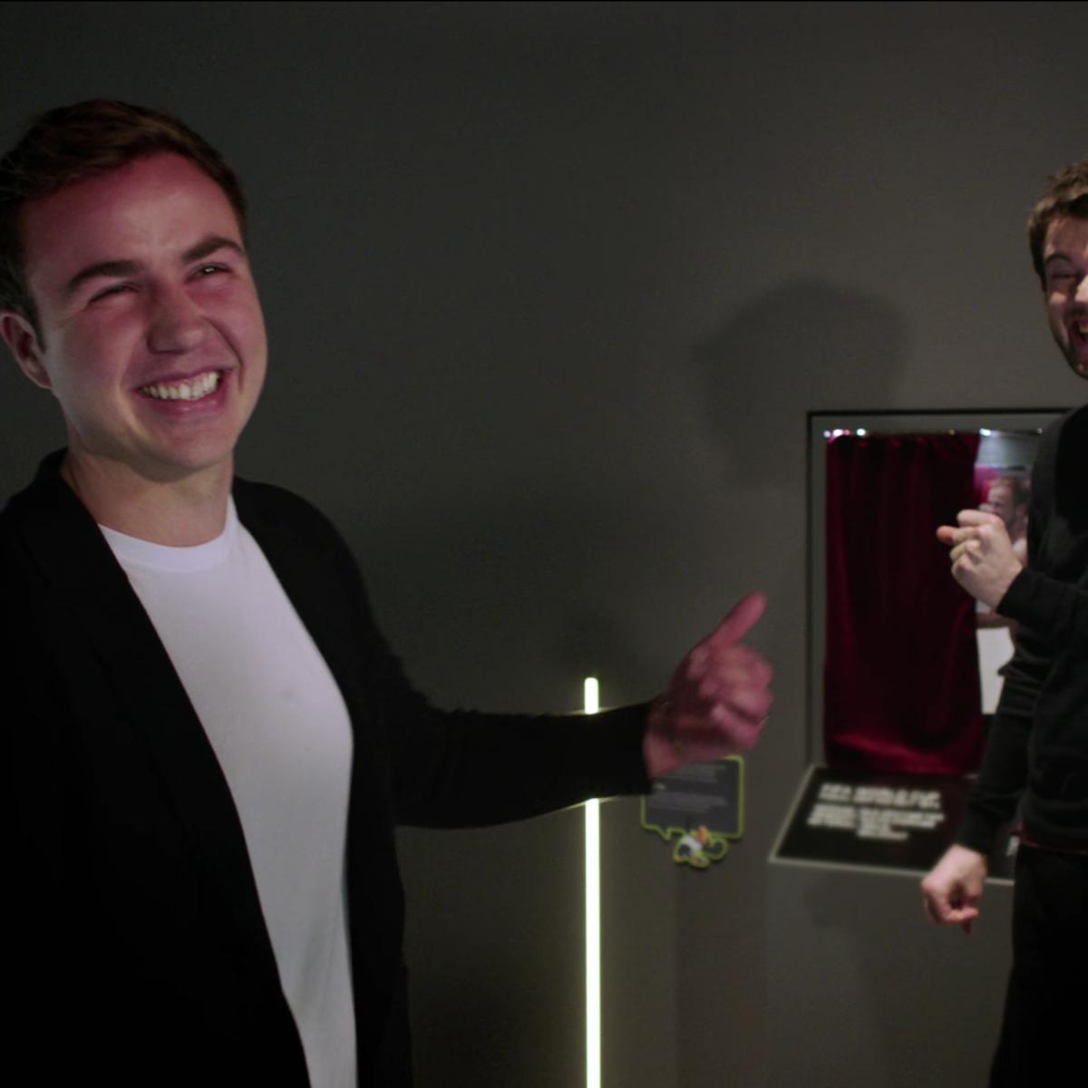 Mario Gotze Embarrassed Reaction To Boner Photo With Jack Whitehall