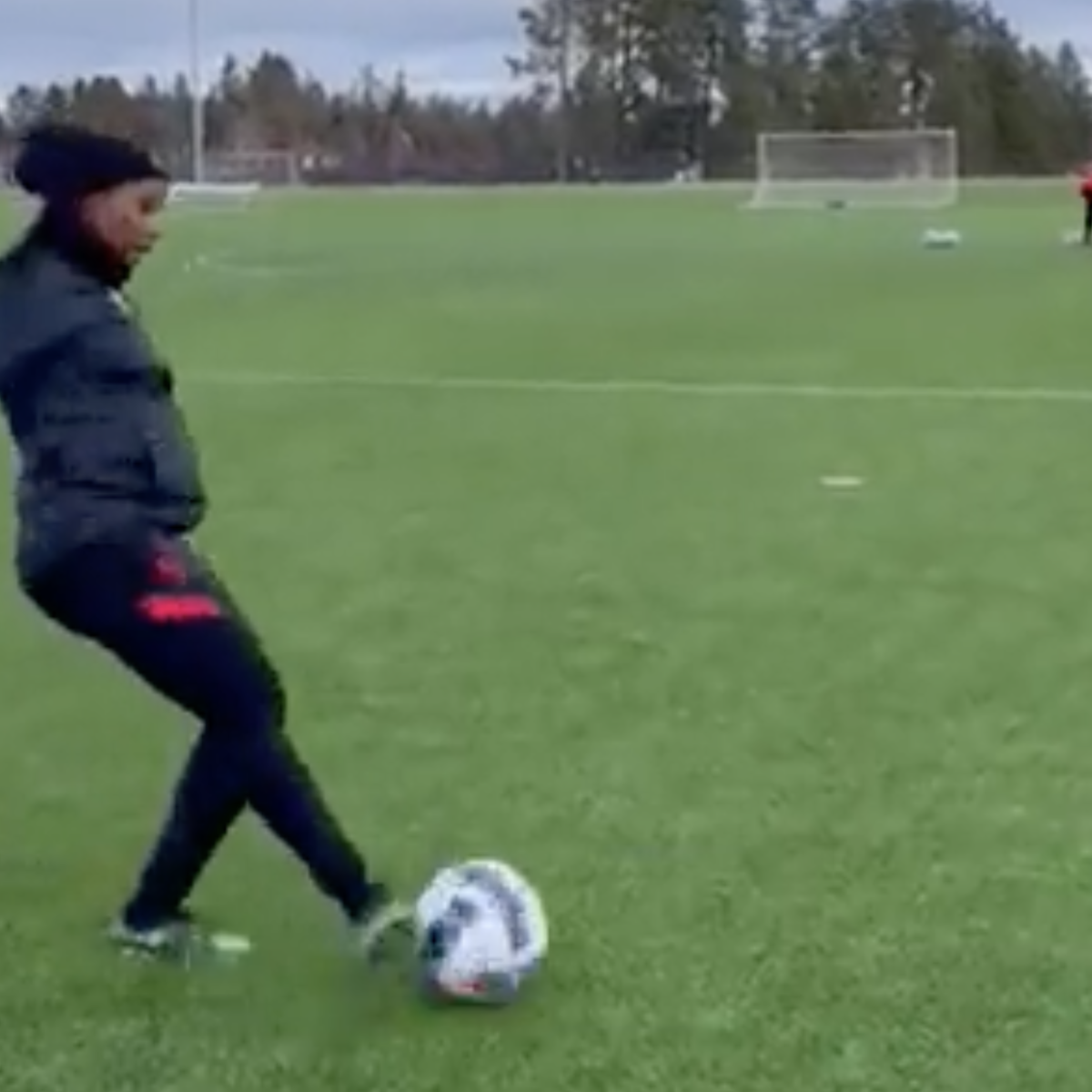 Crystal Dunn Training Pregnant