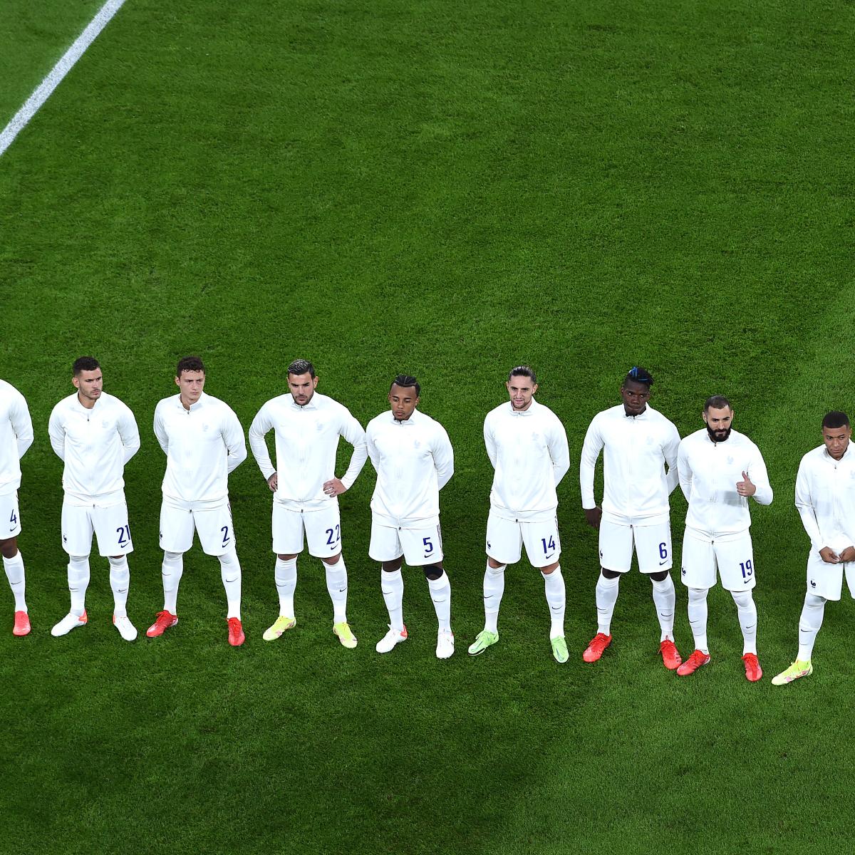 Brothers in same football team