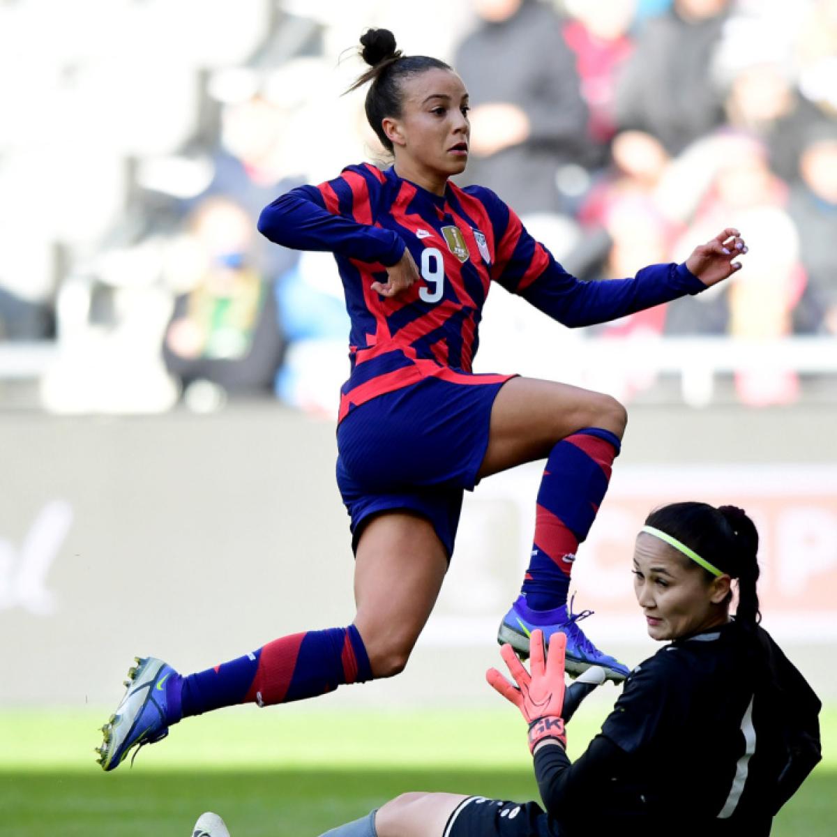 USWNT starting lineup today