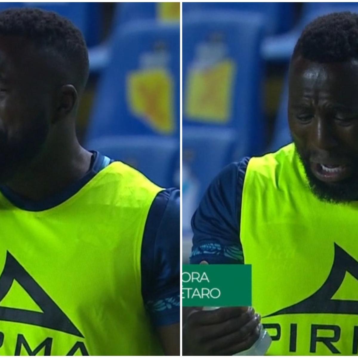 Jozy Altidore drinking Electrolit
