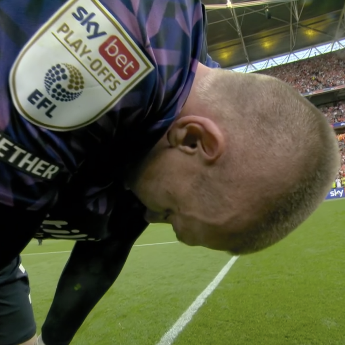 Ethan Horvath Luton Town