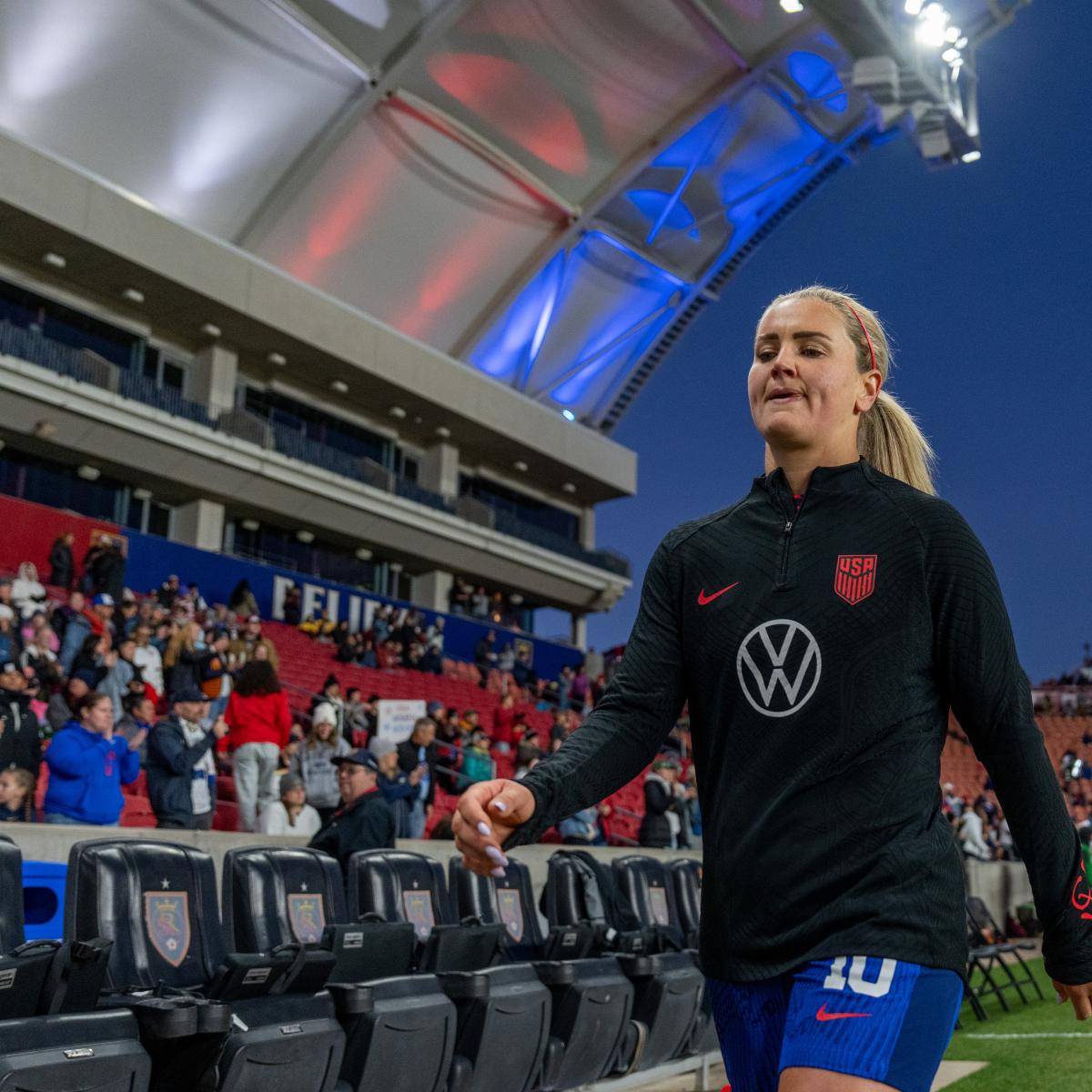 Lindsey Horan apology