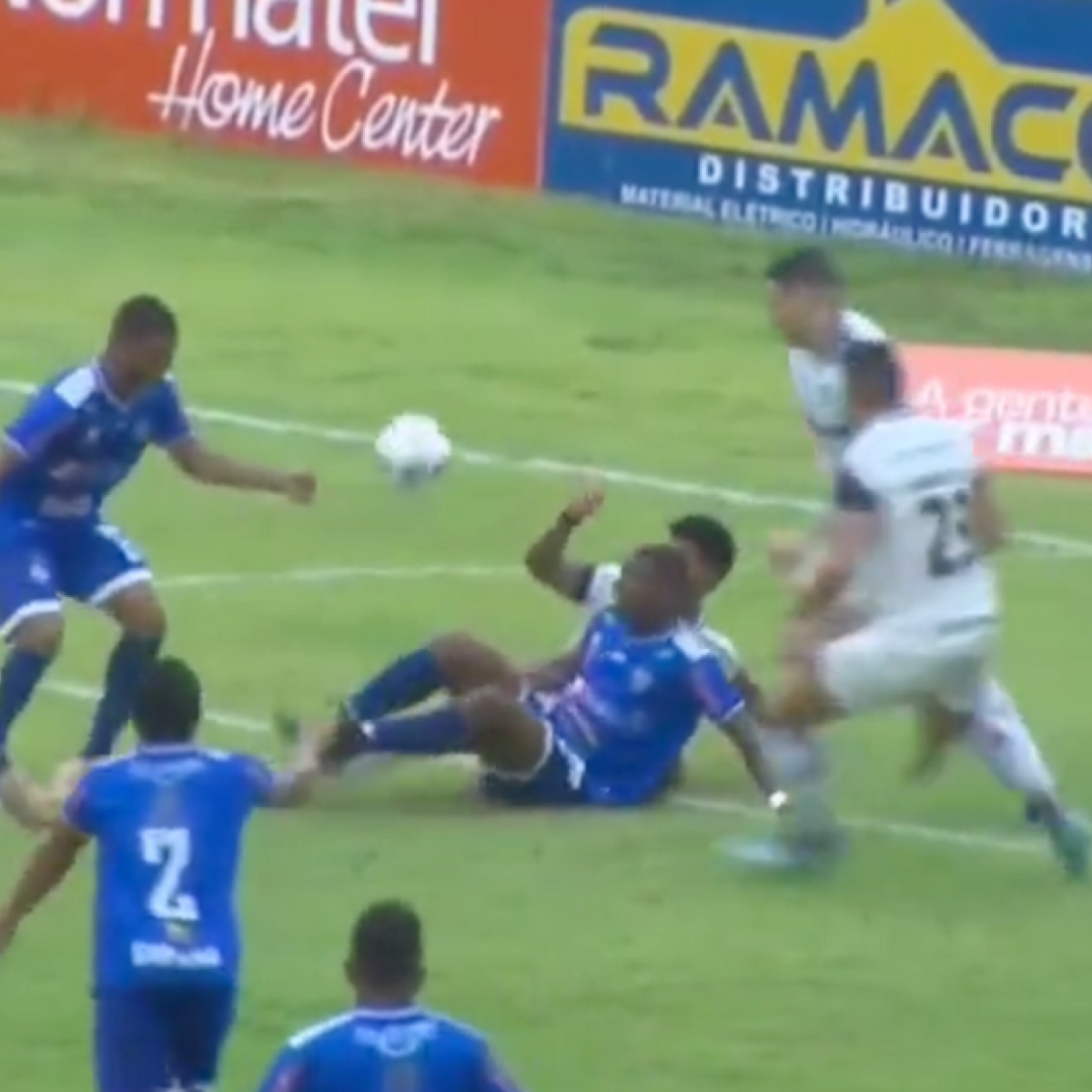 Leo Réis bicycle kick goal