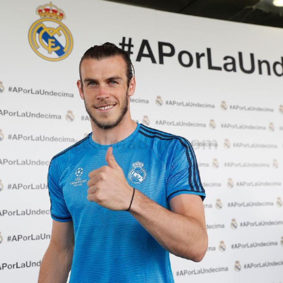 English Soccer Players Speaking Other Languages 