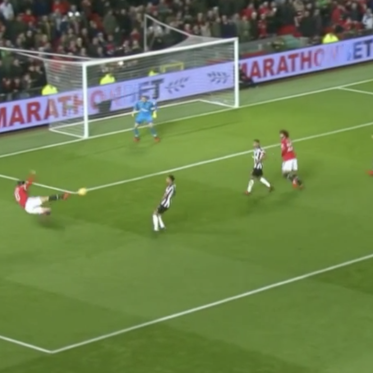 Zlatan Ibrahimovic Scissor Kick Attempt 