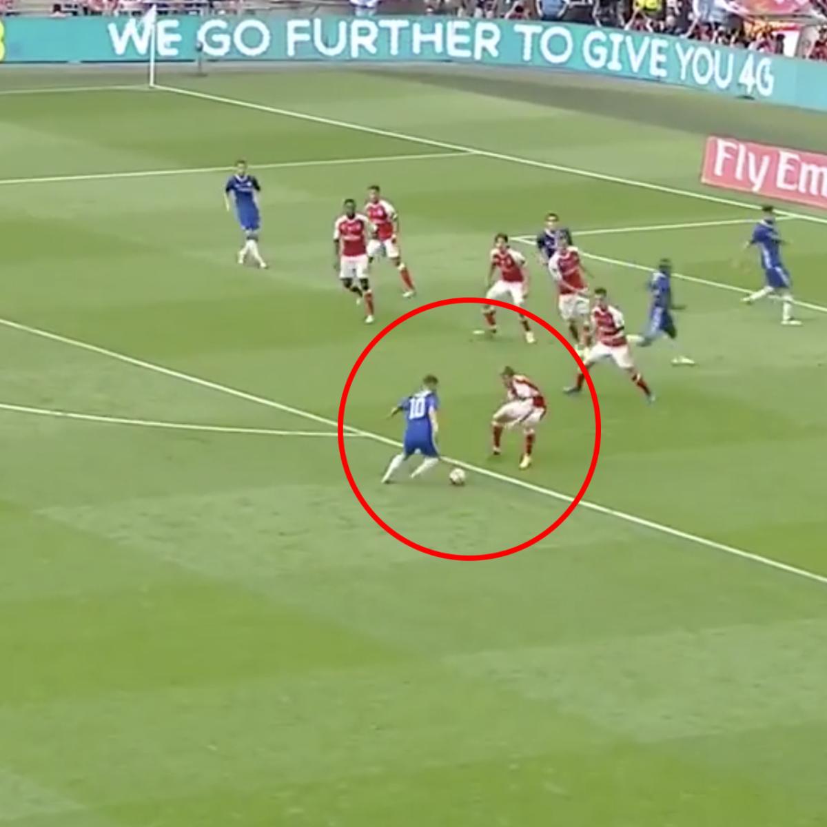 Nacho Monreal Defending Eden Hazard