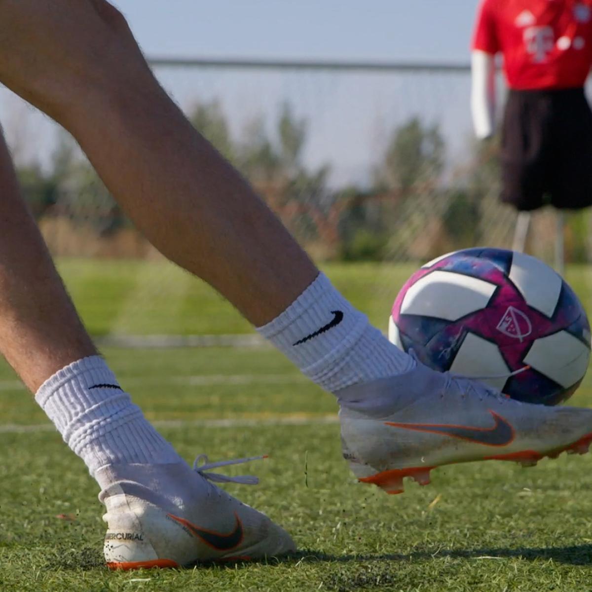 How To Curve A Soccer Ball