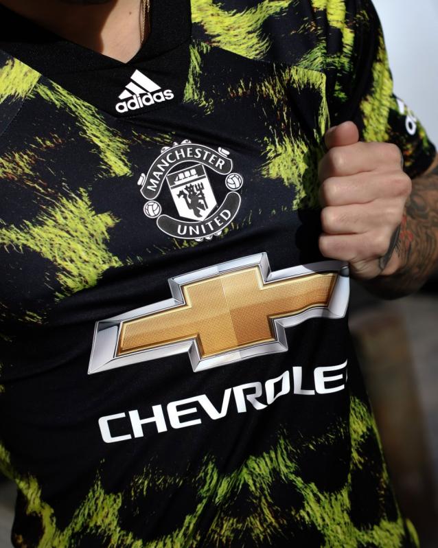 manchester united adidas ea sports jersey