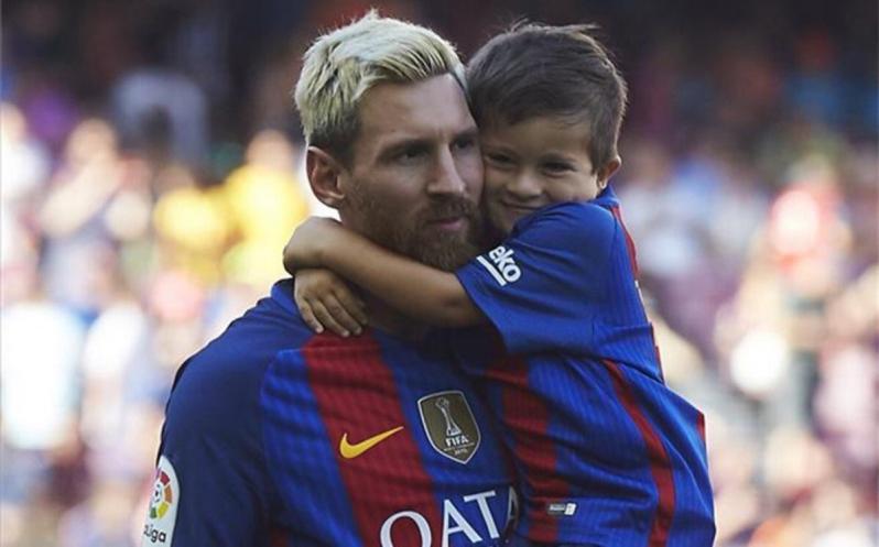 Thiago Messi with Lionel