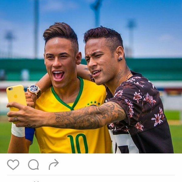 Wax Neymar on Social Media