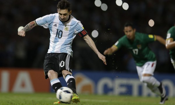 Lionel Messi Must Rise Above Distractions In Order To Succeed