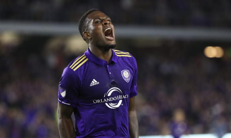 Cyle Larin transfer