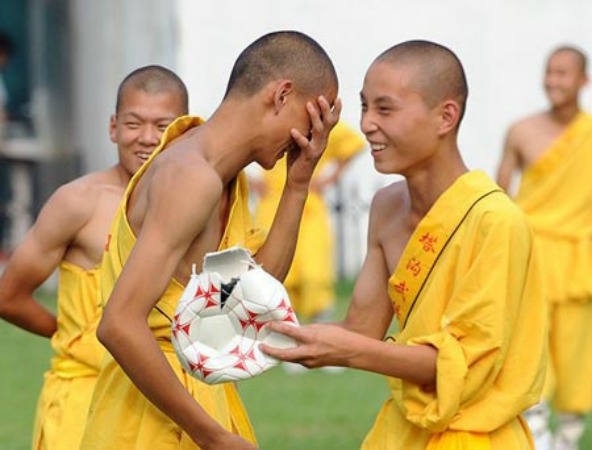 are shaolin monks real - shaolin kung fu monks