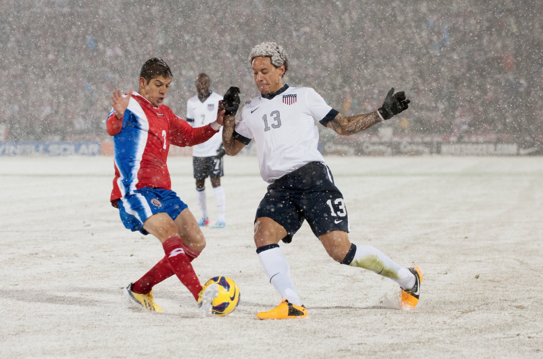 playing-soccer-in-the-snow-good-or-bad